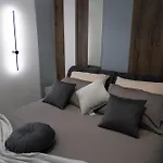 Golden Peak 木屋 former Sunan airport